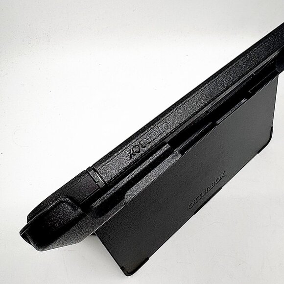 OtterBox Defender iPad Air 11” M2 M3 Rugged Case w/ Stand Black